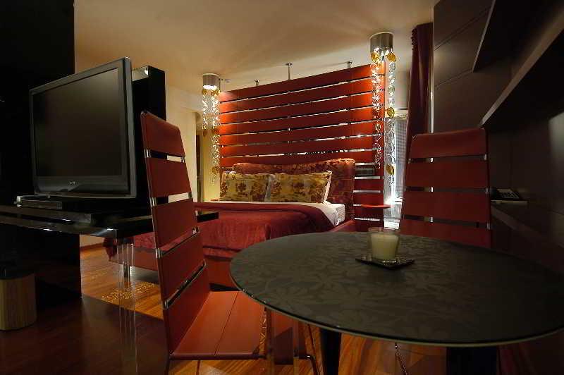 Les Fleurs Boutique Hotel Sofia Exterior photo