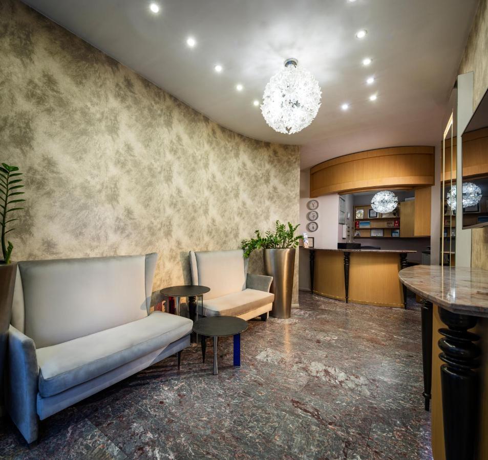 Les Fleurs Boutique Hotel Sofia Exterior photo