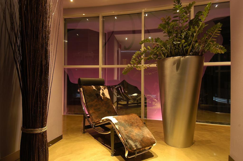 Les Fleurs Boutique Hotel Sofia Exterior photo